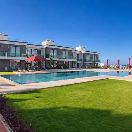Apartment Sunprime Premium With Pool & Sea View, Northern Cyprus Paralimni
