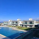 Sunprime Premium With Pool & Sea View, Northern Cyprus Daire